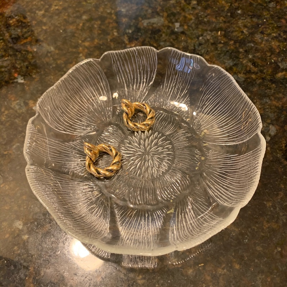 Sunflower catch all glass dish